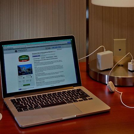 Courtyard By Marriott Providence Warwick Hotel Buitenkant foto