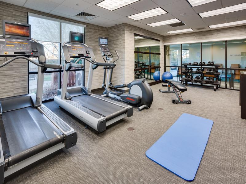 Courtyard By Marriott Providence Warwick Hotel Buitenkant foto